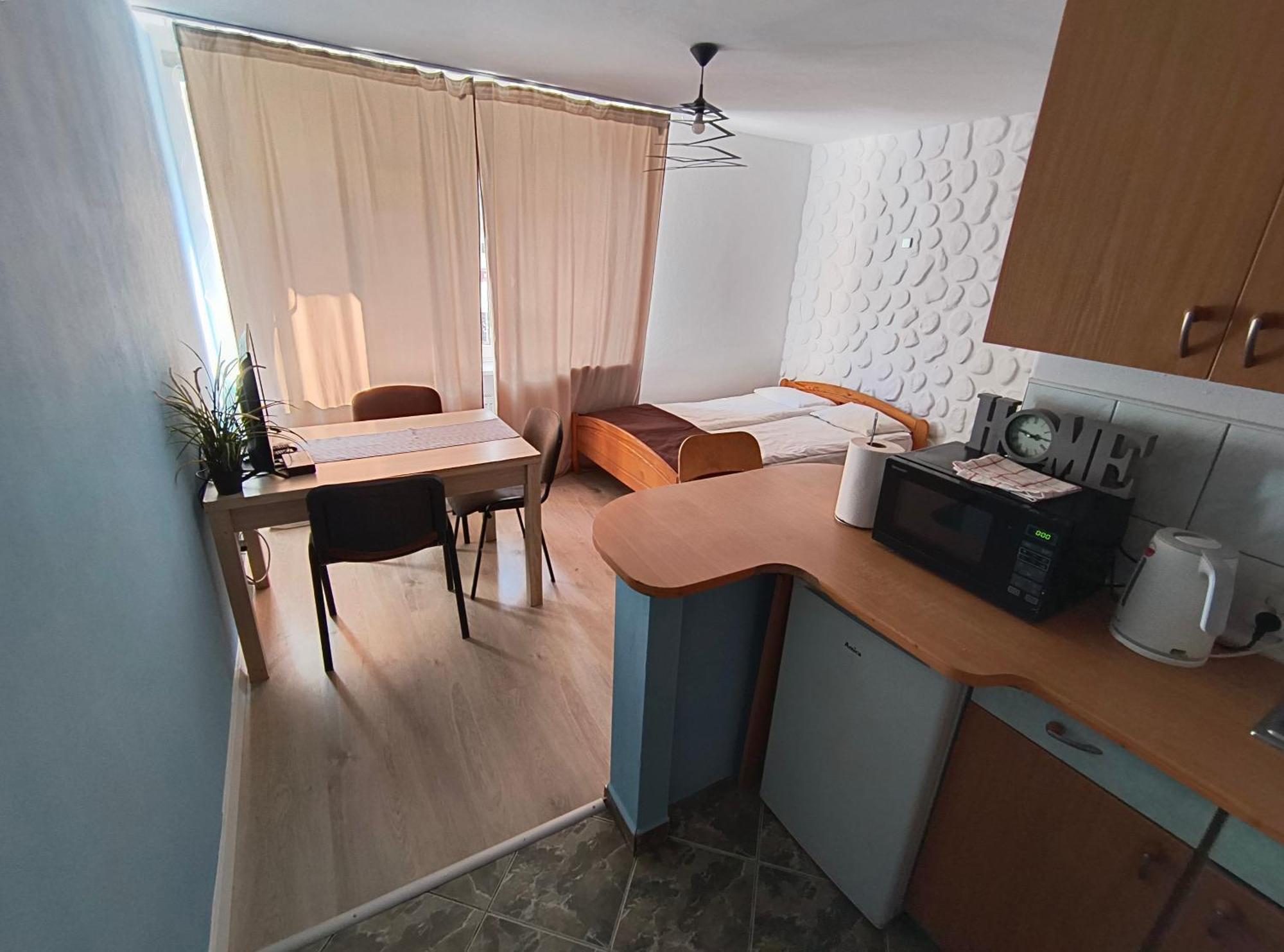 Zlota Center Apartament Варшава Екстериор снимка